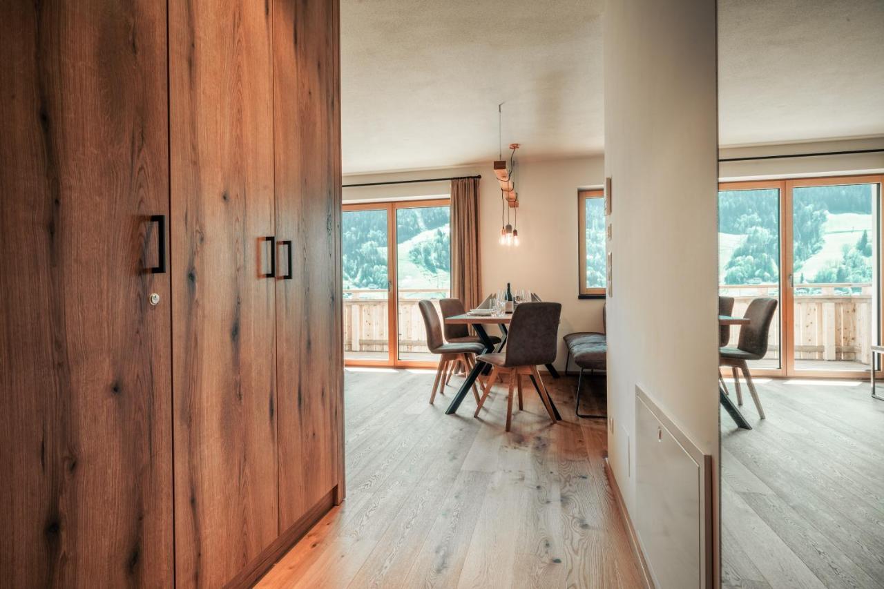 Sun Side By Schladming-Appartements ภายนอก รูปภาพ